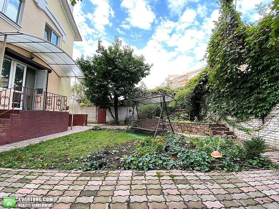 Sell house. Киев,  Клиническая — photo 1