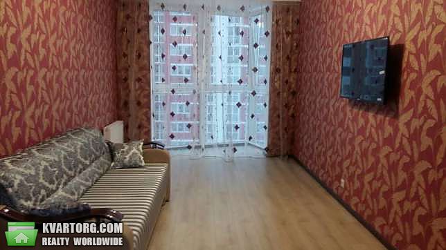 Rent out 2-room apartment. Киев,  Драгоманова — photo 4