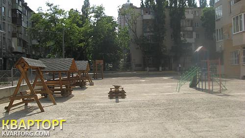 Sell 2-room apartment. Одесса, Светлый пер. — photo 2