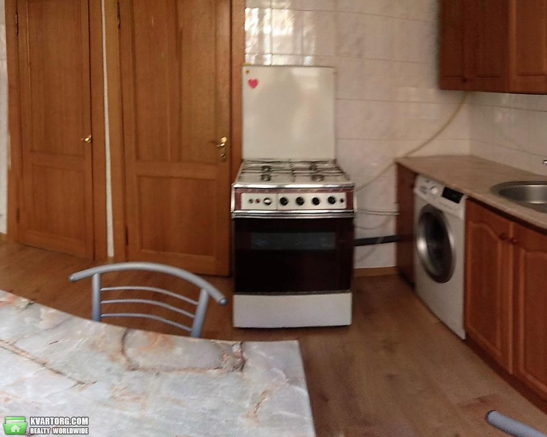 Rent out 2-room apartment. Киев, Анри Барбюса — photo 3
