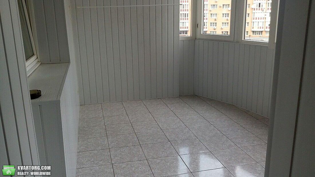 Rent out 4-room apartment. Киев,  Героев Сталинграда пр — photo 7