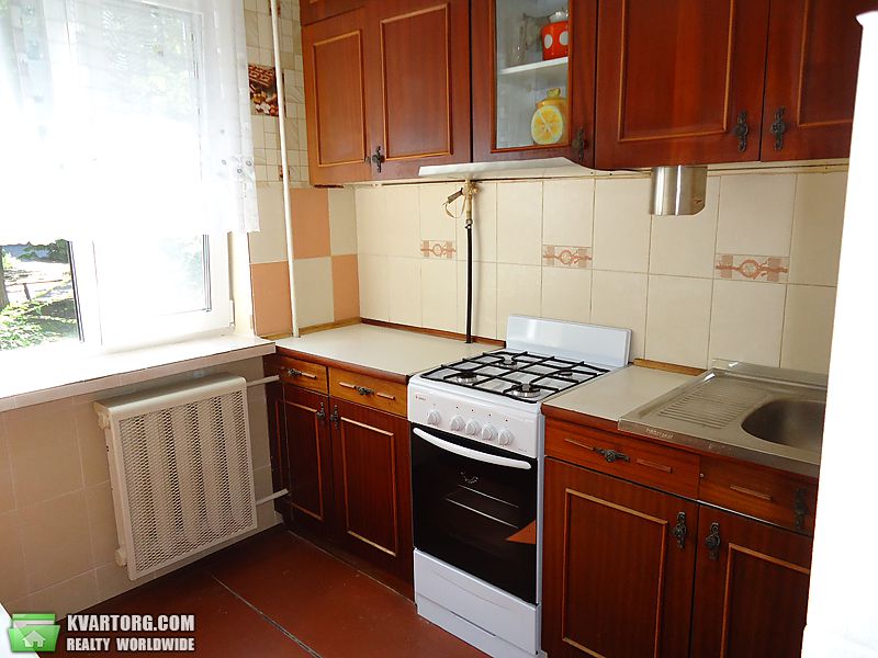 Rent out 2-room apartment. Киев,  Донца — photo 1