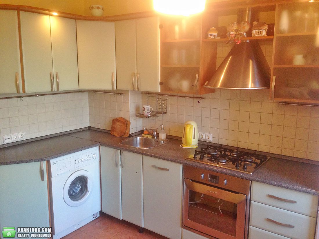 Sell 3-room apartment. Киев,  Героев Днепра — photo 2