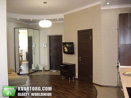 Rent out 2-room apartment. Киев, ГнатаХоткевича — photo 4