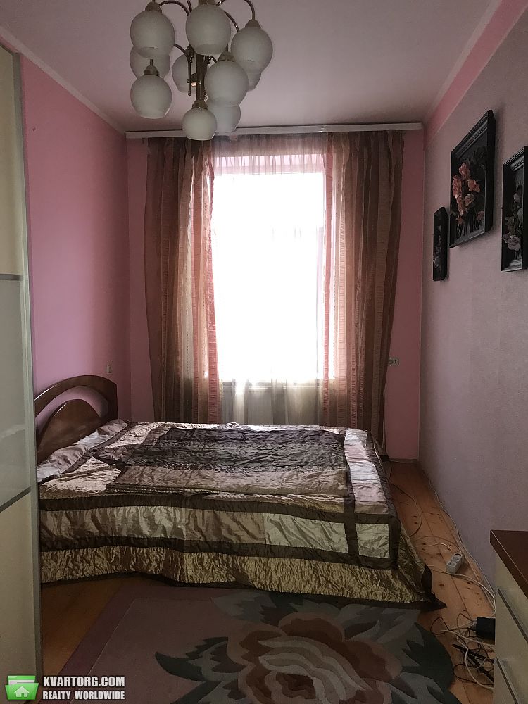 Rent out 3-room apartment. Львов, Ивана Франка — photo 3