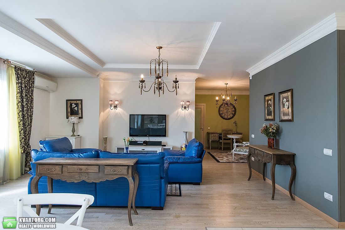 Rent out 3-room apartment. Киев,  Круглоуниверситетская — photo 1