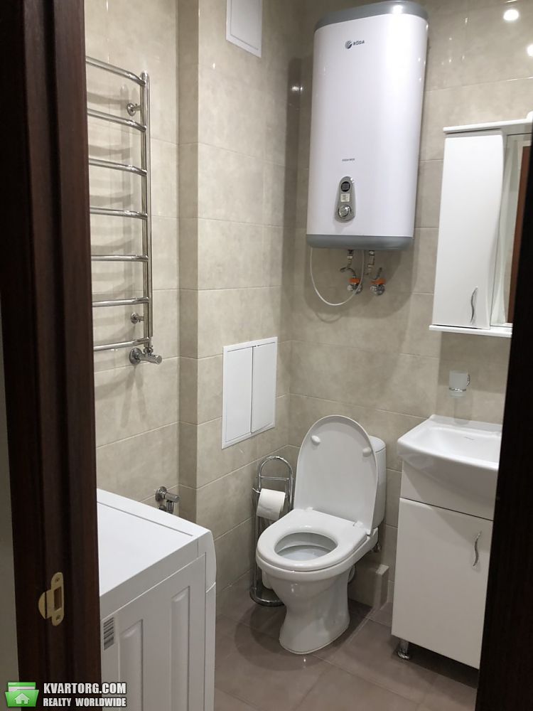 Rent out 1-room apartment. Киев, Русовой — photo 7