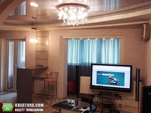 Sell 1-room apartment. Киев,  Краснопартизанская — photo 1
