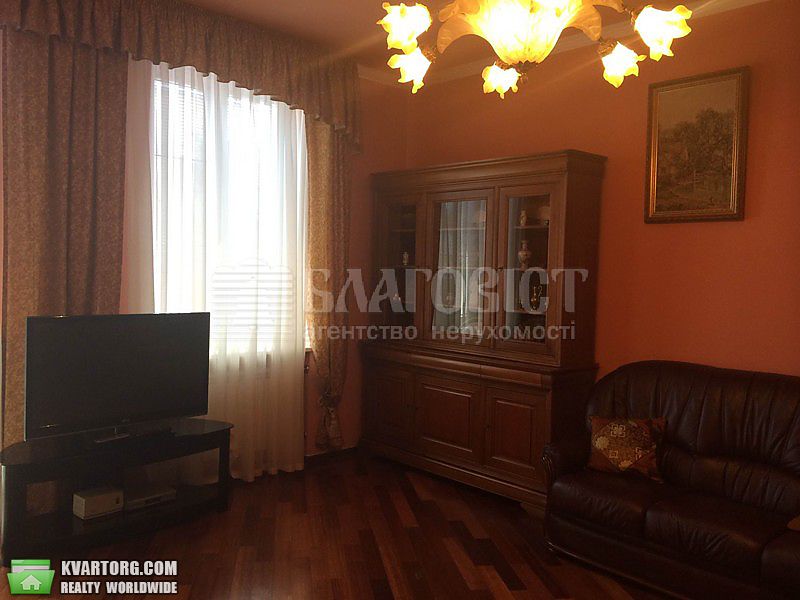 Rent out 3-room apartment. Киев,  Шелковичная — photo 3