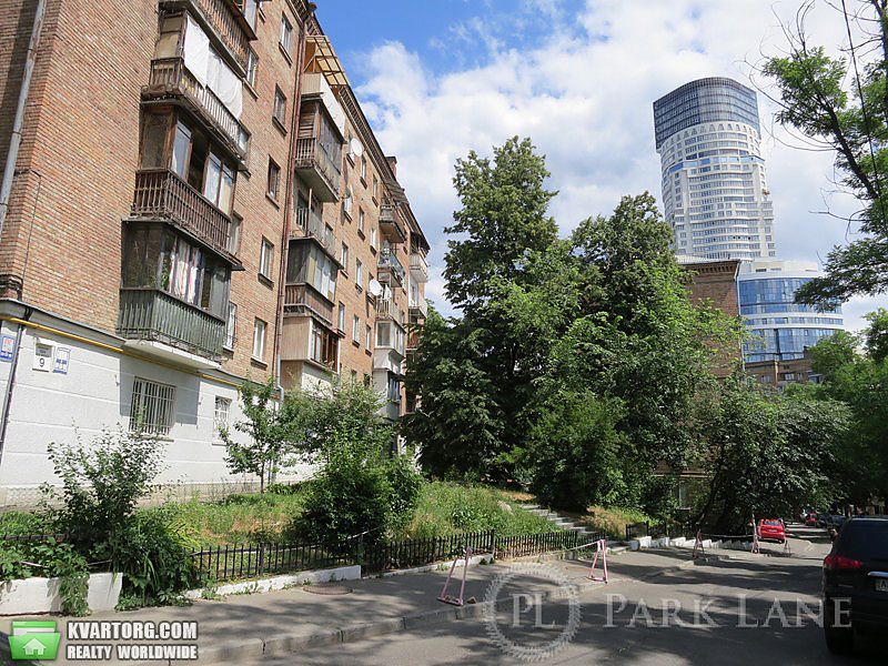 Sell 2-room apartment. Киев,  Марьяненко пер — photo 1