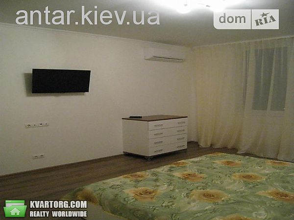 Rent out 1-room apartment. Киев, Мейтуса композитора — photo 3