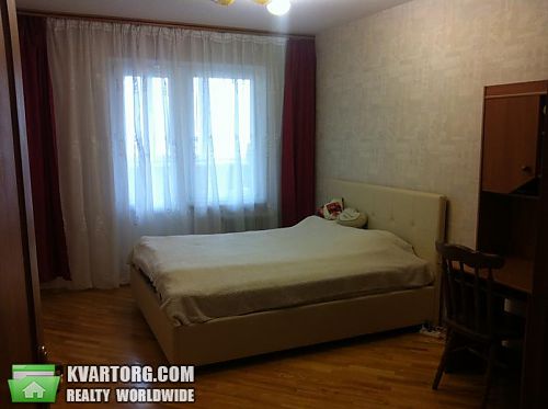 Sell 3-room apartment. Киев, Бажана — photo 1
