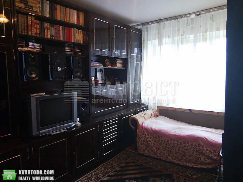 Sell 2-room apartment. Киев,  Бучмы — photo 9