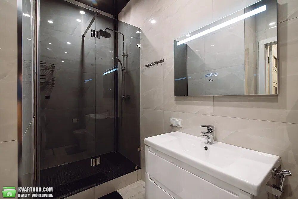 Rent out 2-room apartment. Одесса, Французский бульвар — photo 9