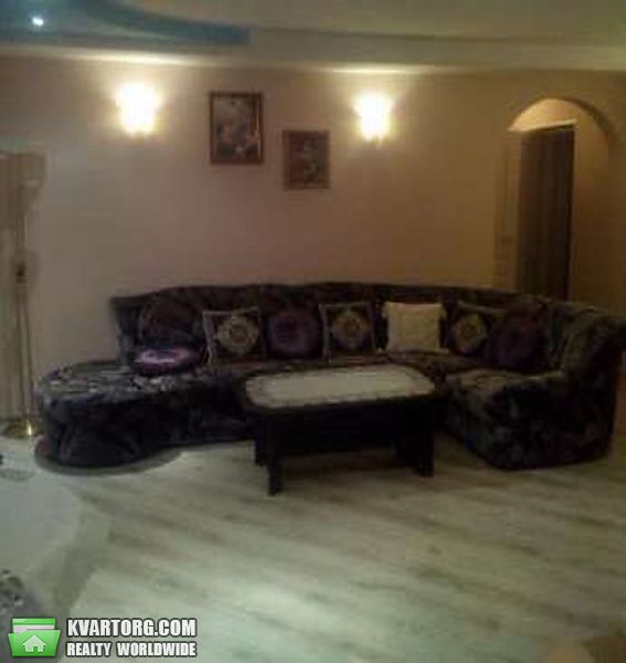 Rent out 3-room apartment. Киев,  Большая Васильковская — photo 1
