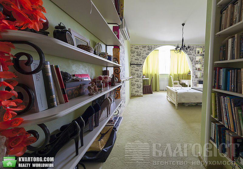 Sell 3-room apartment. Киев,  Бажана — photo 8