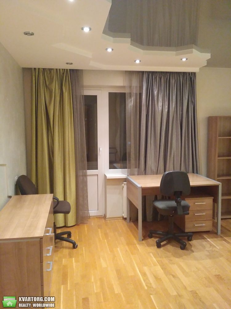 Rent out 4-room apartment. Одесса, Тополева — photo 2