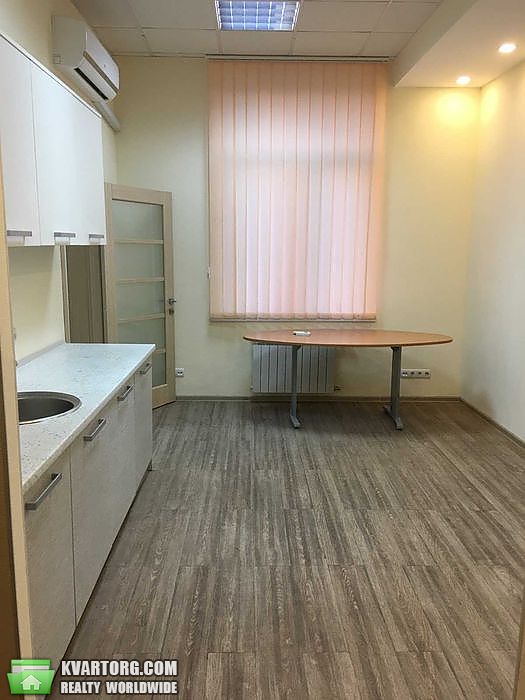 Rent out office. Киев, Черновола — photo 3