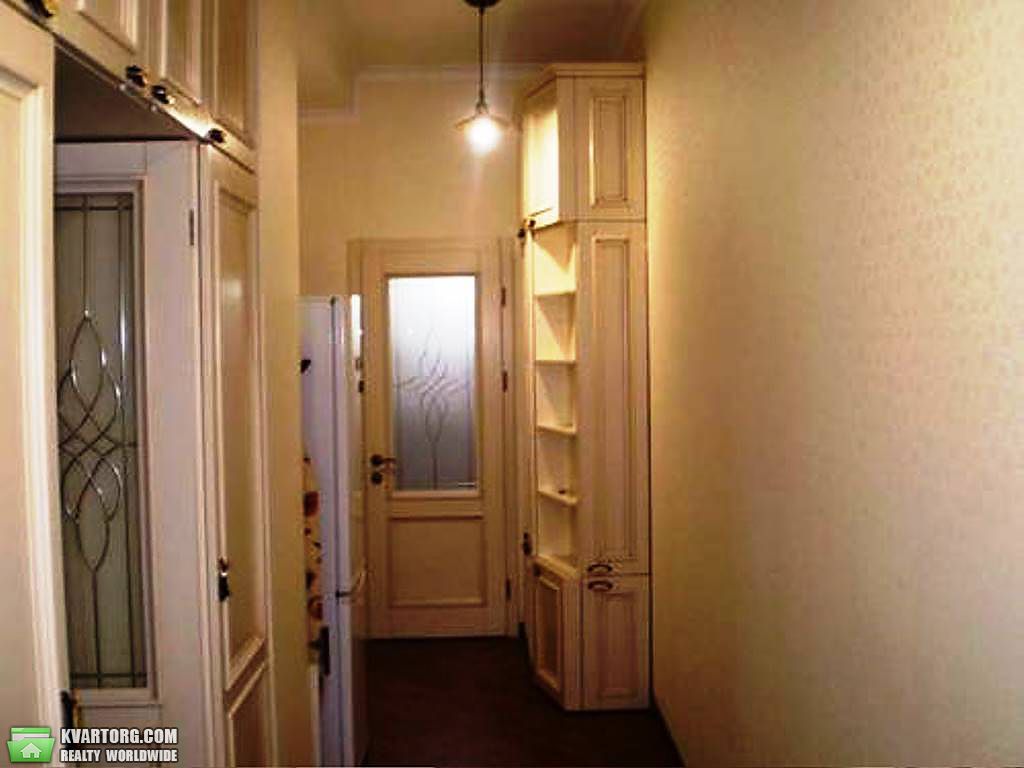 Sell 2-room apartment. Киев,  Бастионная — photo 4