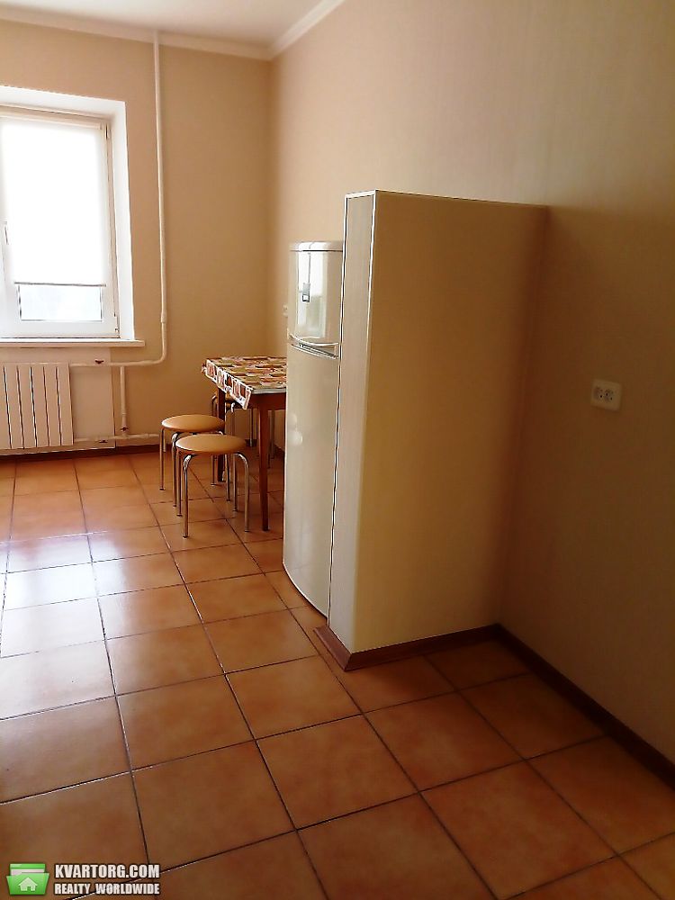 Rent out 1-room apartment. Киев,  Оболонский пр — photo 4
