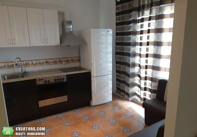 Rent out 1-room apartment. Киев, Калнышевского — photo 1