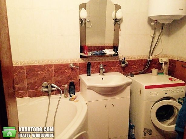 Rent out 1-room apartment. Киев,  Вишняковская — photo 3