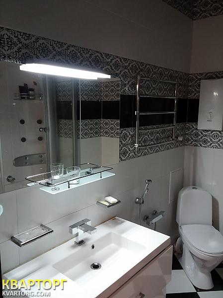 Rent out 2-room apartment. Киев,  Голосеевская — photo 7