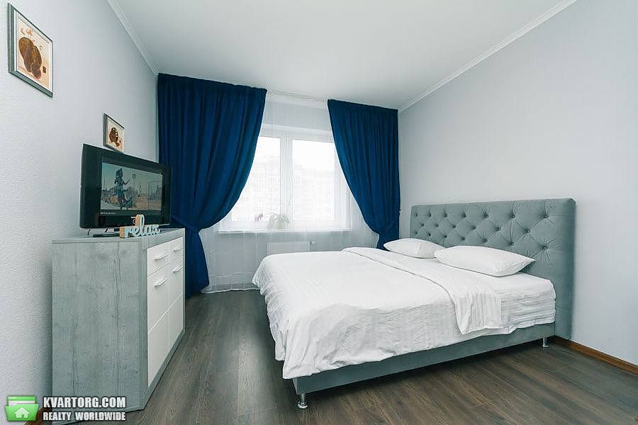 Rent out 1-room apartment. Киев, Русовой Софии — photo 3