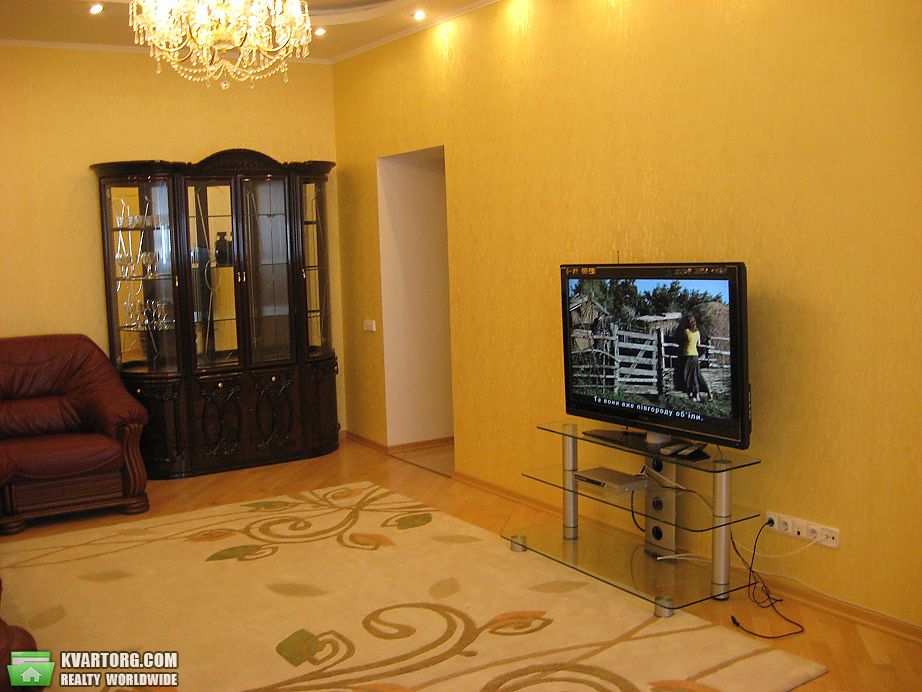 Rent out 3-room apartment. Киев,  Тимошенко — photo 3