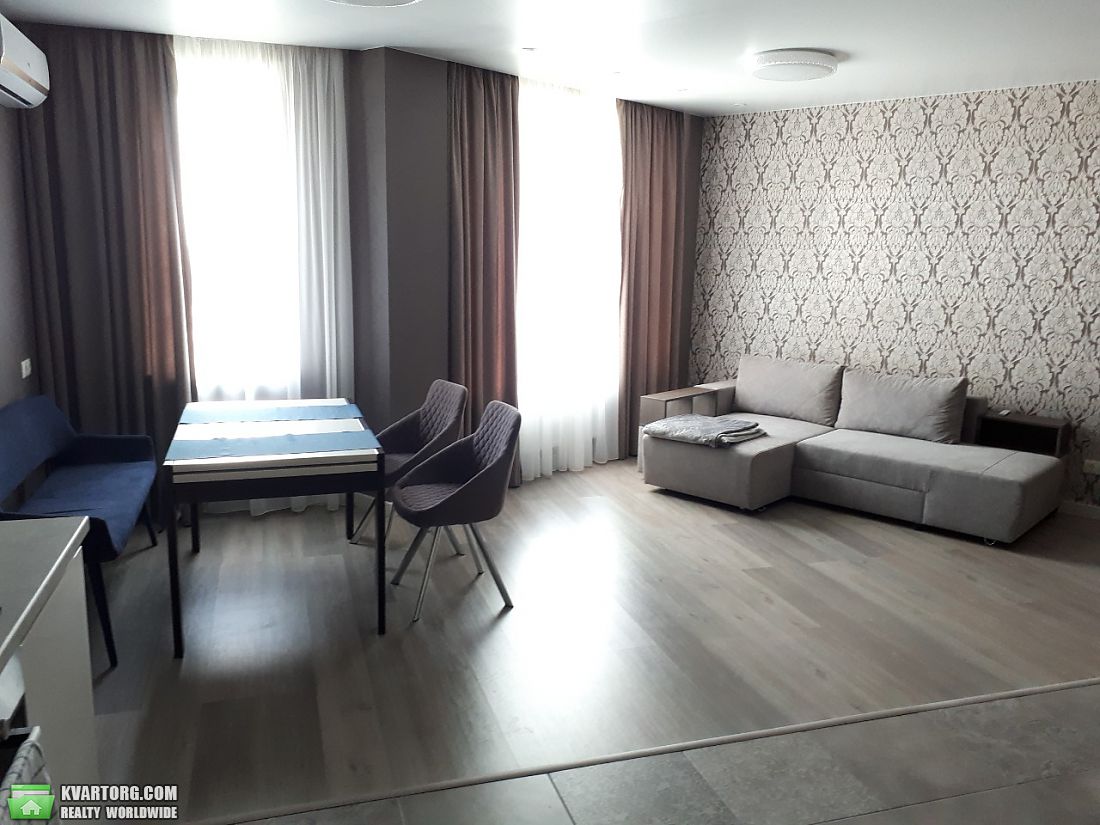 Rent out 1-room apartment. Киев,  Глушкова пр — photo 2