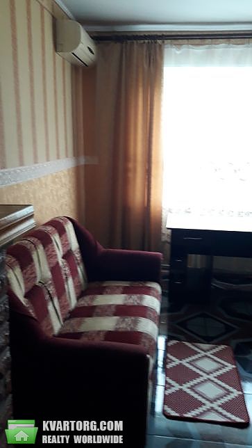 Rent out 2-room apartment. Киев,  Вершигоры — photo 1