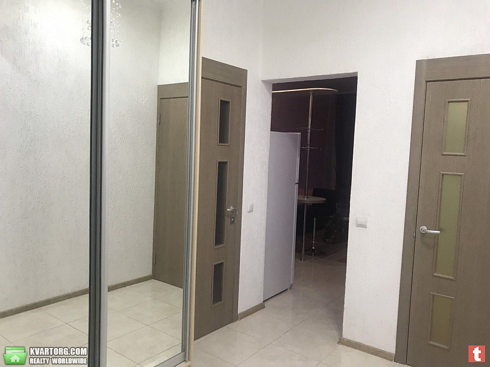 Rent out 2-room apartment. Киев,  Победы пр — photo 1
