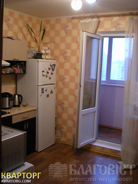 Sell 1-room apartment. Киев, Урловская — photo 8