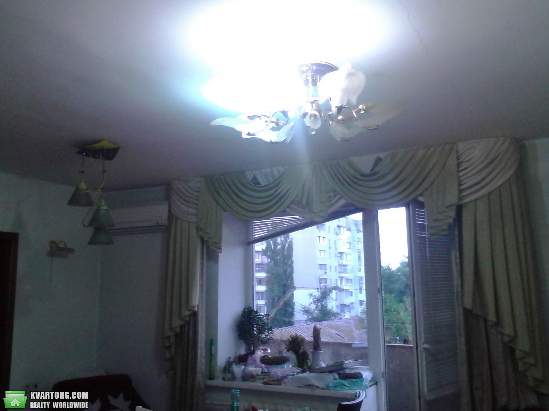 Sell 3-room apartment. Одесса, ул.Щорса — photo 1