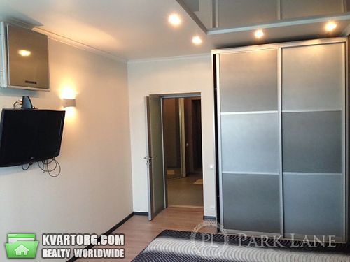Sell 2-room apartment. Киев,  40-летия Октября просп — photo 5