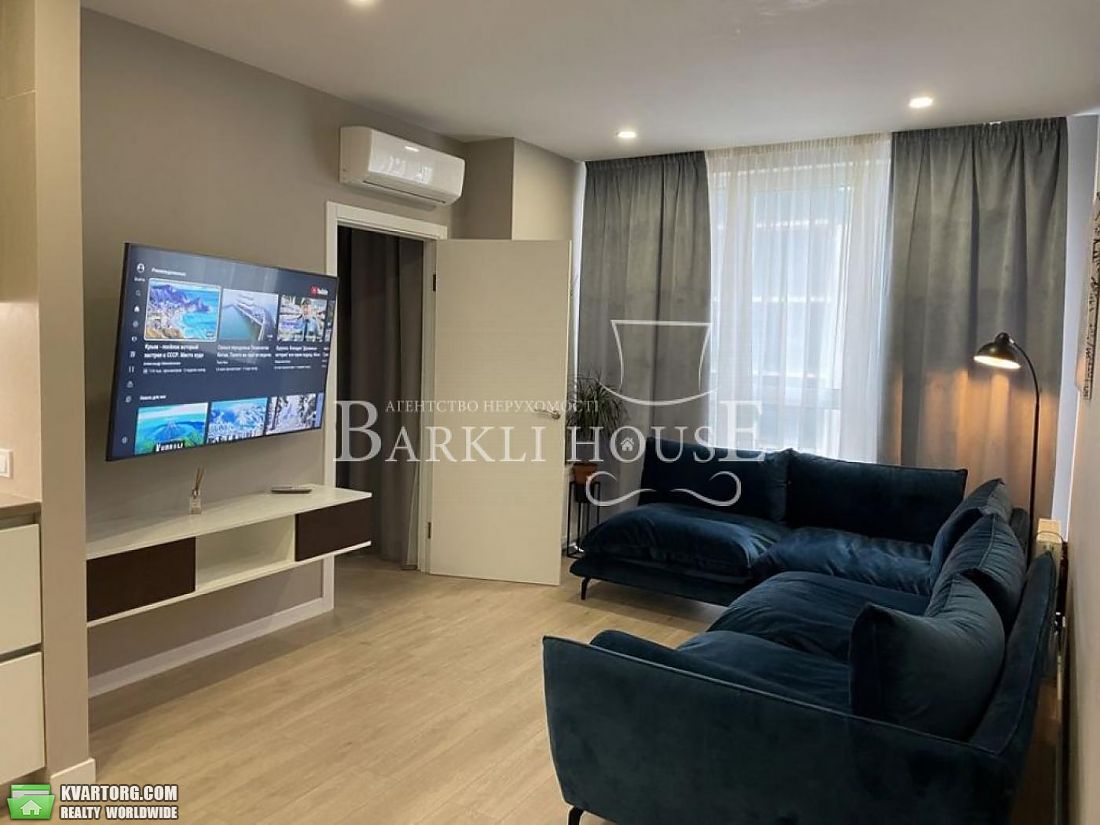 Rent out 3-room apartment. Киев, Липковского — photo 1