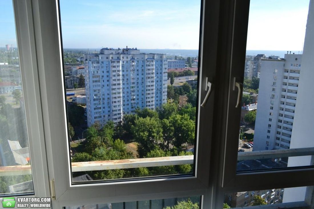 Sell 2-room apartment. Киев,  Российская — photo 3