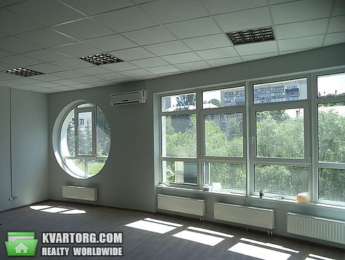 Rent out office. Киев,  Кловский спуск — photo 1