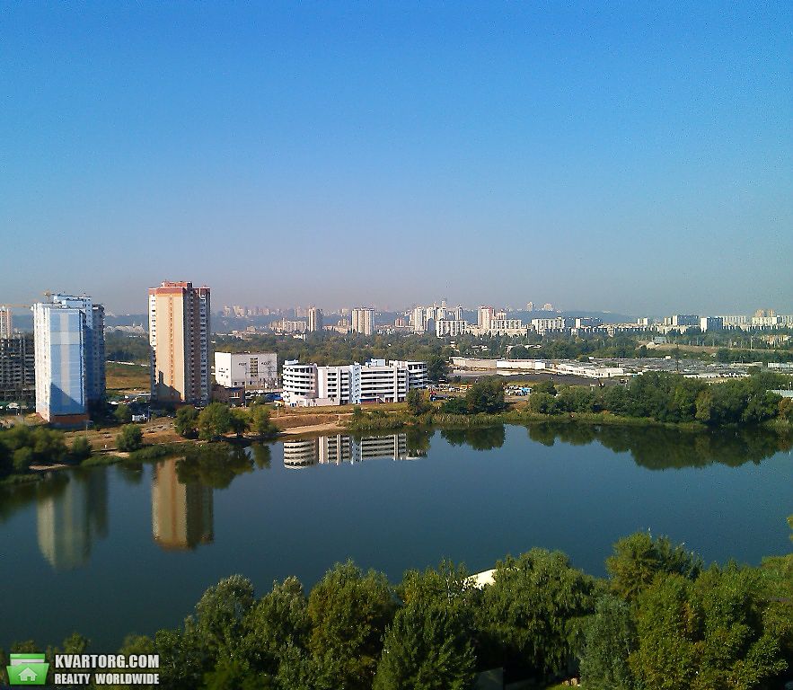 Rent out 2-room apartment. Киев,  Ревуцкого — photo 6