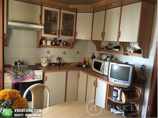 Sell 3-room apartment. Киев,  Комарова — photo 3