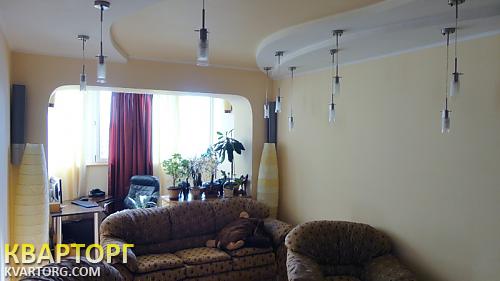 Rent out 3-room apartment. Киев, Ахматовой Анны ул. — photo 2