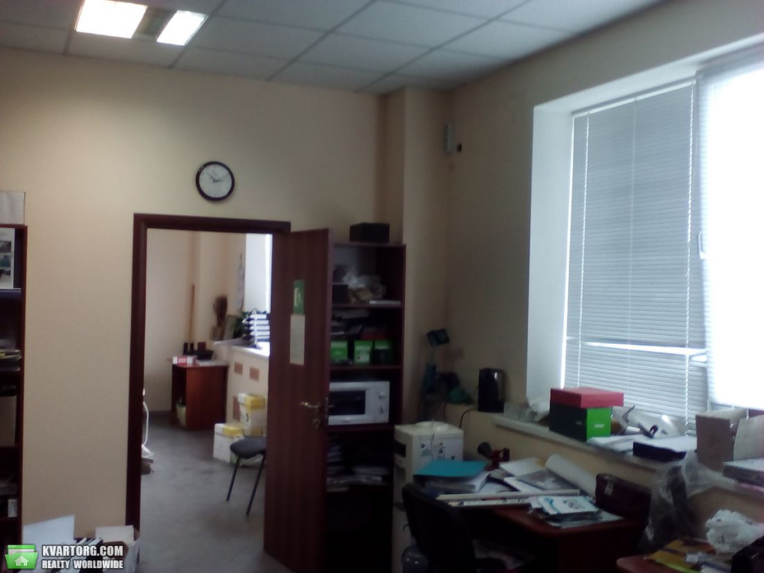 Rent out office. Киев,  Дегтяревская — photo 1