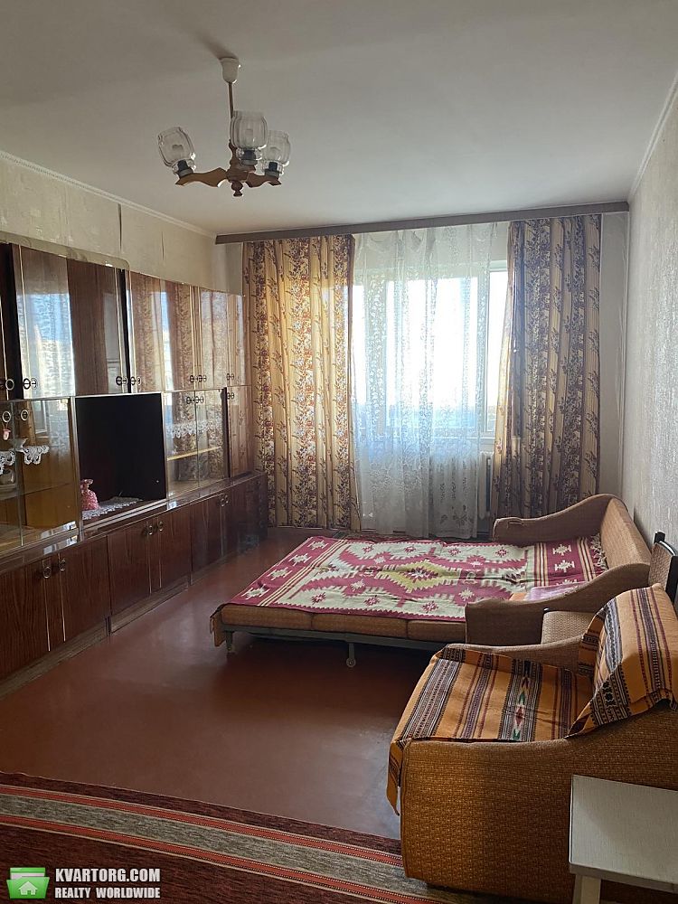 Rent out 1-room apartment. Киев, Драйзера — photo 10