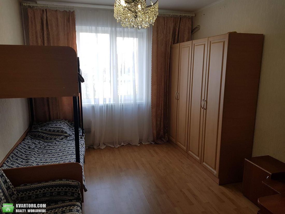 Rent out 3-room apartment. Киев,  Заболотного — photo 5