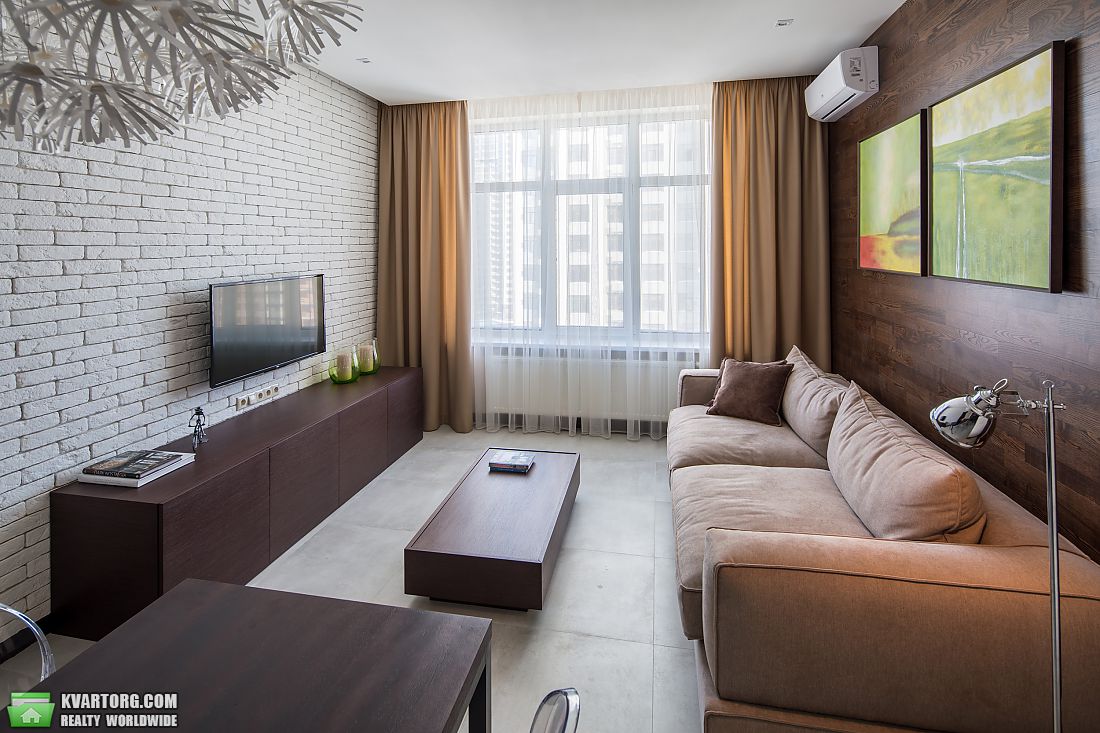 Rent out 2-room apartment. Киев,  Драгомирова — photo 2