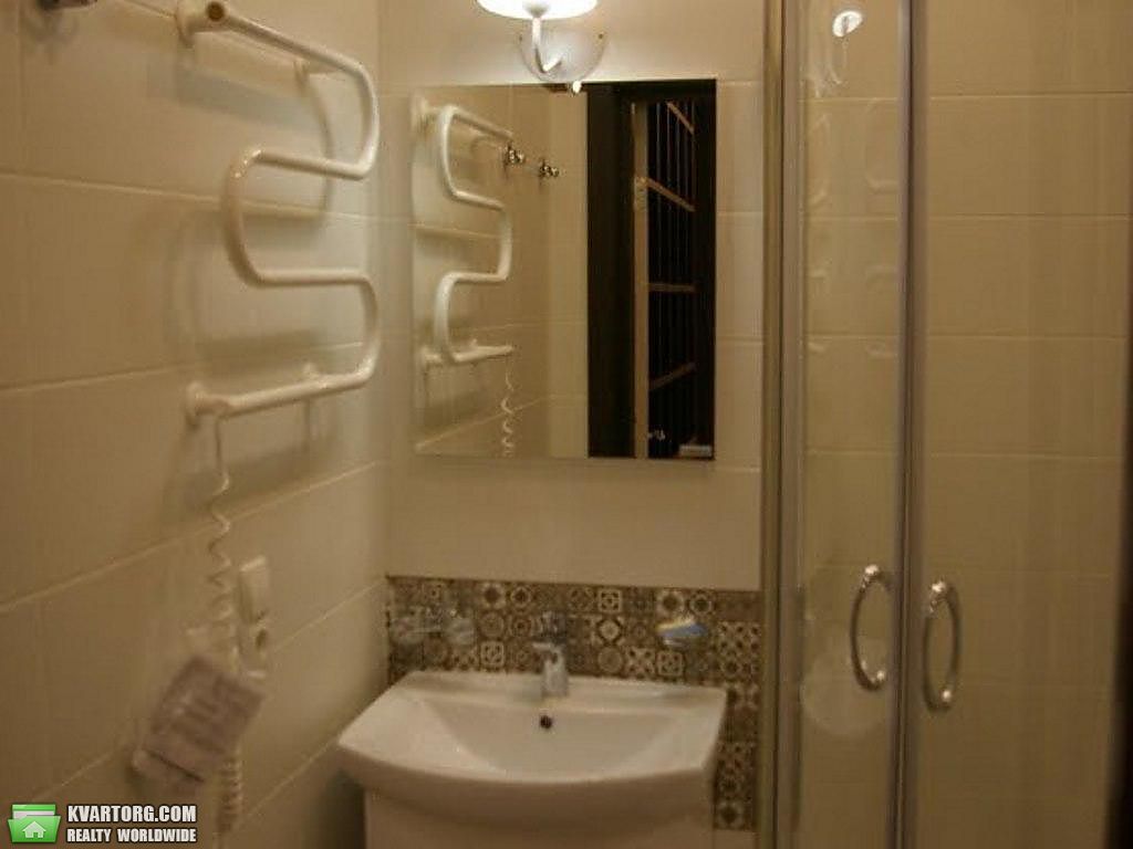 Rent out 3-room apartment. Киев,  Златоустовская — photo 10