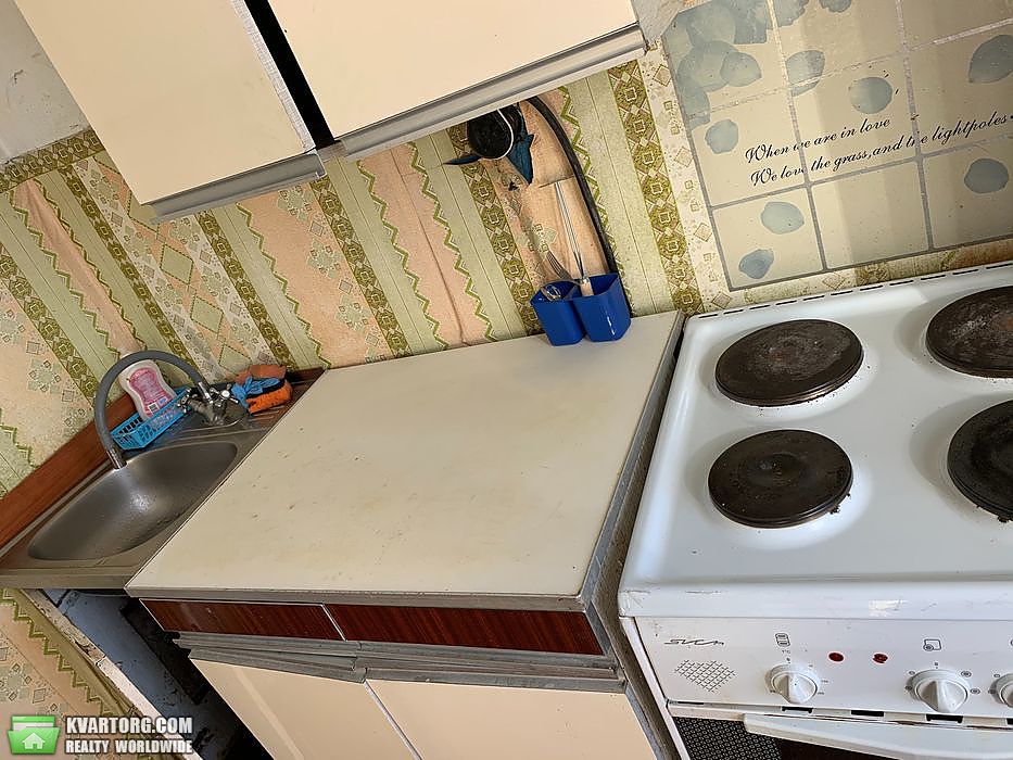 Sell 2-room apartment. Киев,  Гайдай — photo 1