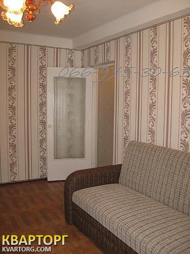 Rent out 2-room apartment. Киев,  Тычины пр — photo 1