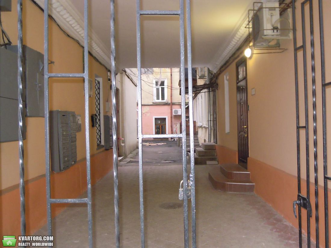Rent out 4-room apartment. Одесса, Еврейская — photo 10