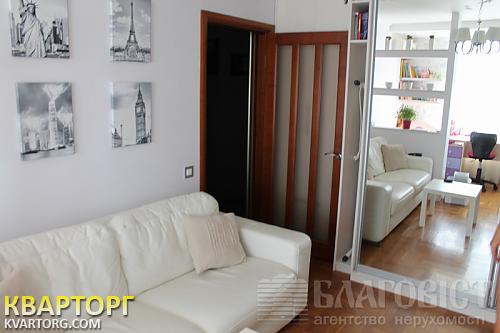 Sell 2-room apartment. Киев, Бучмы — photo 1